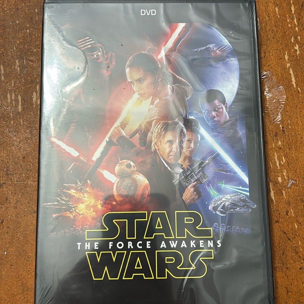 Star Wars The Force Awakens DVD New Unopened
